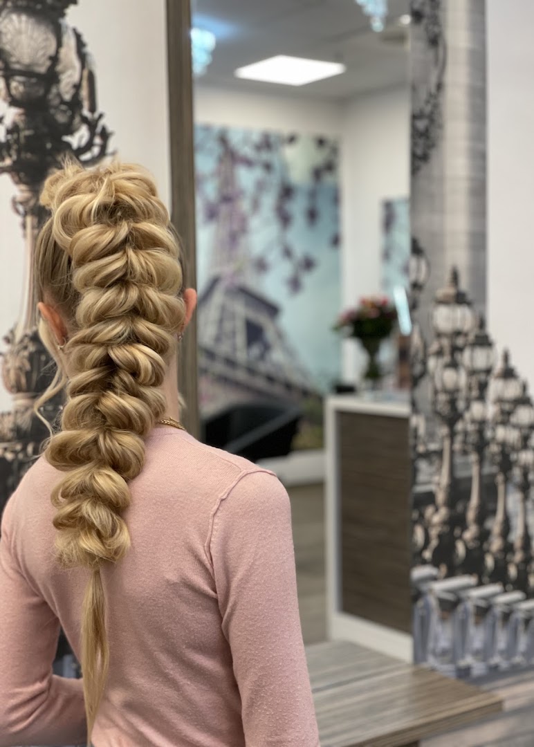 Friseur LA PARISIENNE - Nürnberg im Röthenbach Center - Klimatisierter Salon