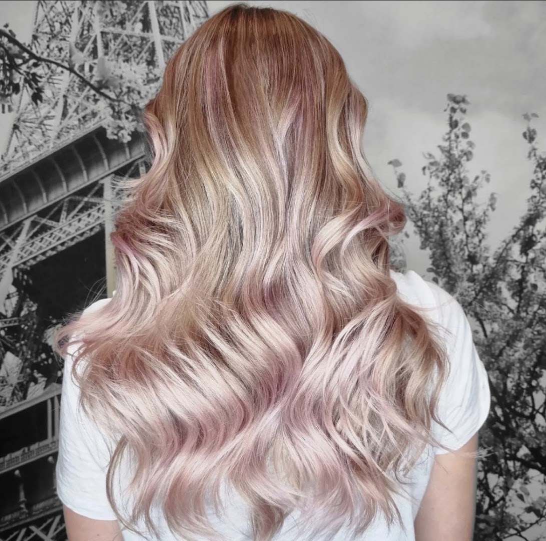 Friseur LA PARISIENNE - Nürnberg im Röthenbach Center - Klimatisierter Salon